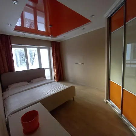 Lägenhet 2 кімнатна біля стрийського парку, уку, близько центру Lviv