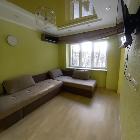 Apartment 2 кімнатна біля стрийського парку, уку, близько центру