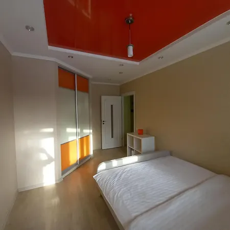 2 кімнатна біля стрийського парку, уку, близько центру Апартаменты Львов